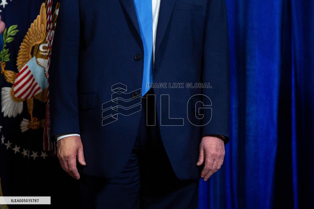 Donald Trump at news conference at the Mar-a-Lago Club in Palm Beach