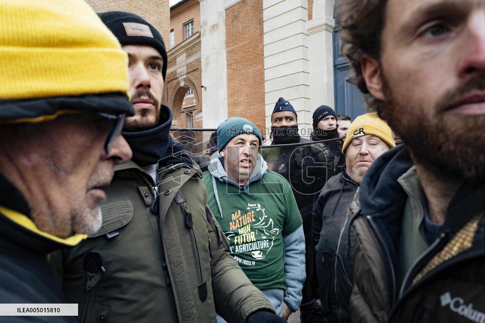 Action By The Inter-Union Group Of Farmers In Toulouse