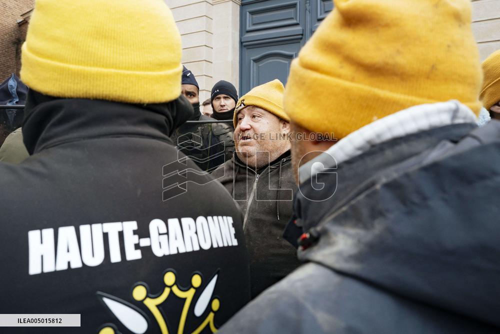 Action By The Inter-Union Group Of Farmers In Toulouse