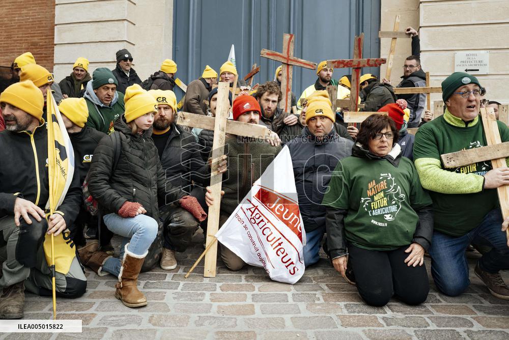 Action By The Inter-Union Group Of Farmers In Toulouse