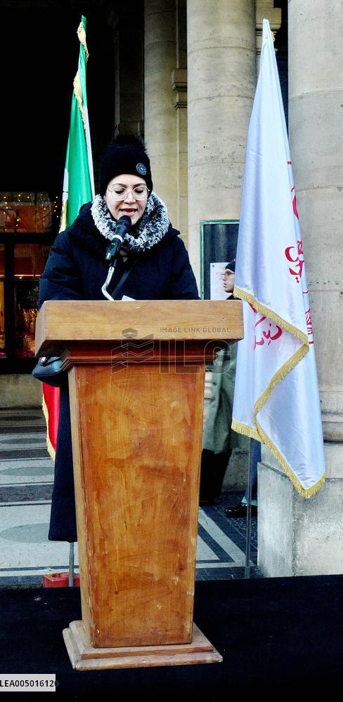 Demo to support Resistance Fighters of Iran in Paris