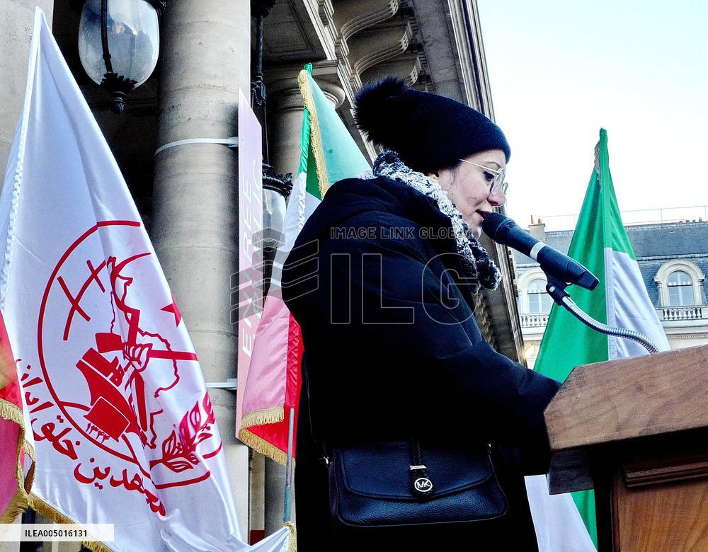 Demo to support Resistance Fighters of Iran in Paris