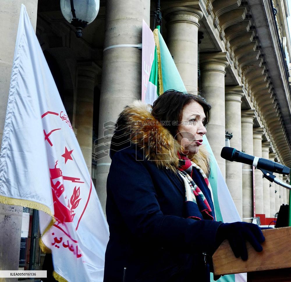 Demo to support Resistance Fighters of Iran in Paris