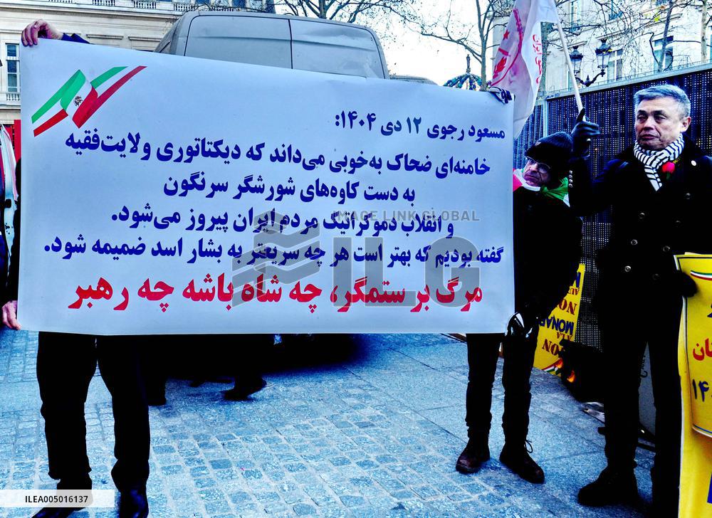 Demo to support Resistance Fighters of Iran in Paris