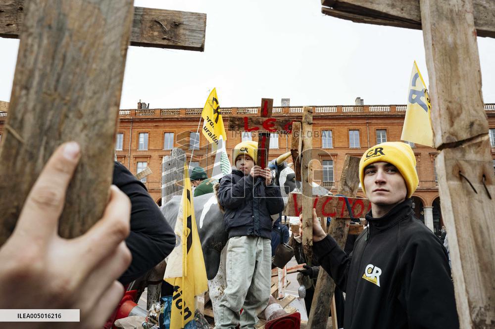 Action By The Inter-Union Group Of Farmers In Toulouse