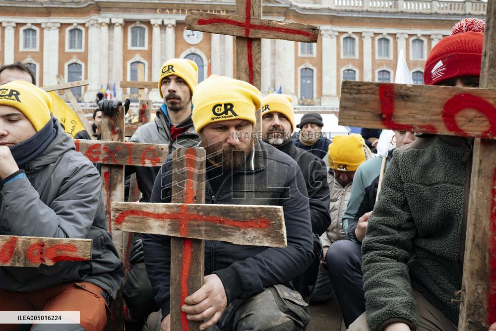 Action By The Inter-Union Group Of Farmers In Toulouse
