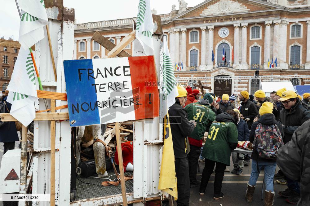 Action By The Inter-Union Group Of Farmers In Toulouse