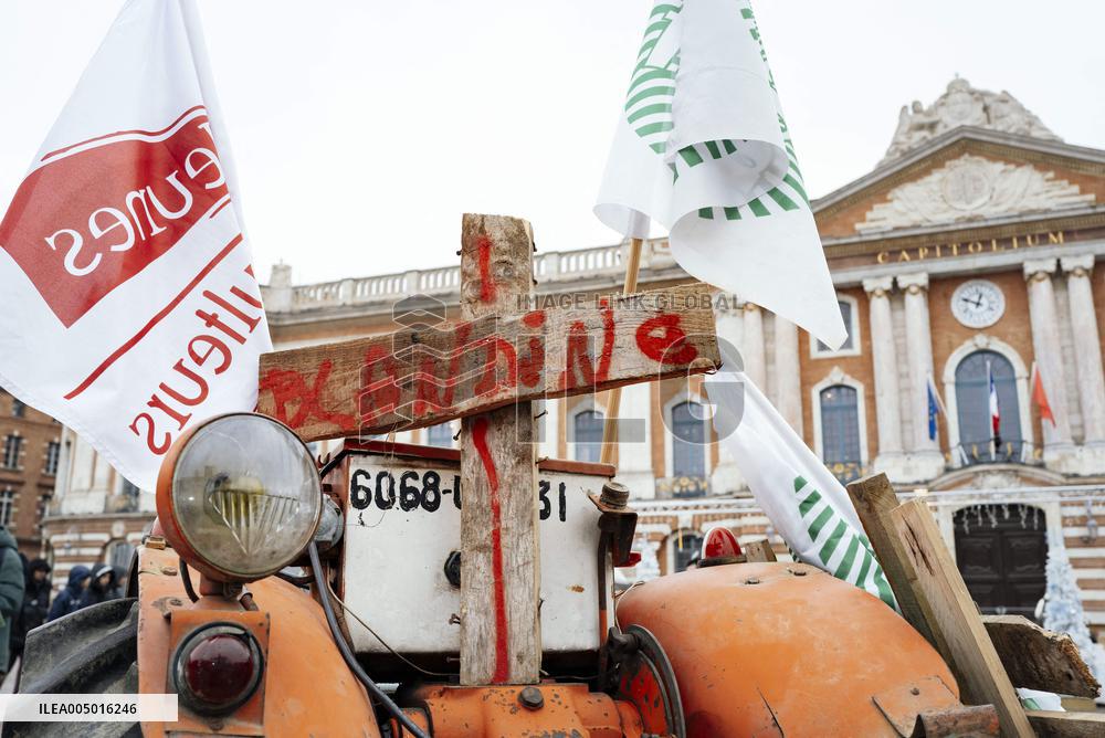 Action By The Inter-Union Group Of Farmers In Toulouse