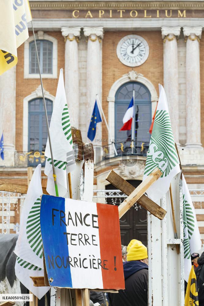 Action By The Inter-Union Group Of Farmers In Toulouse