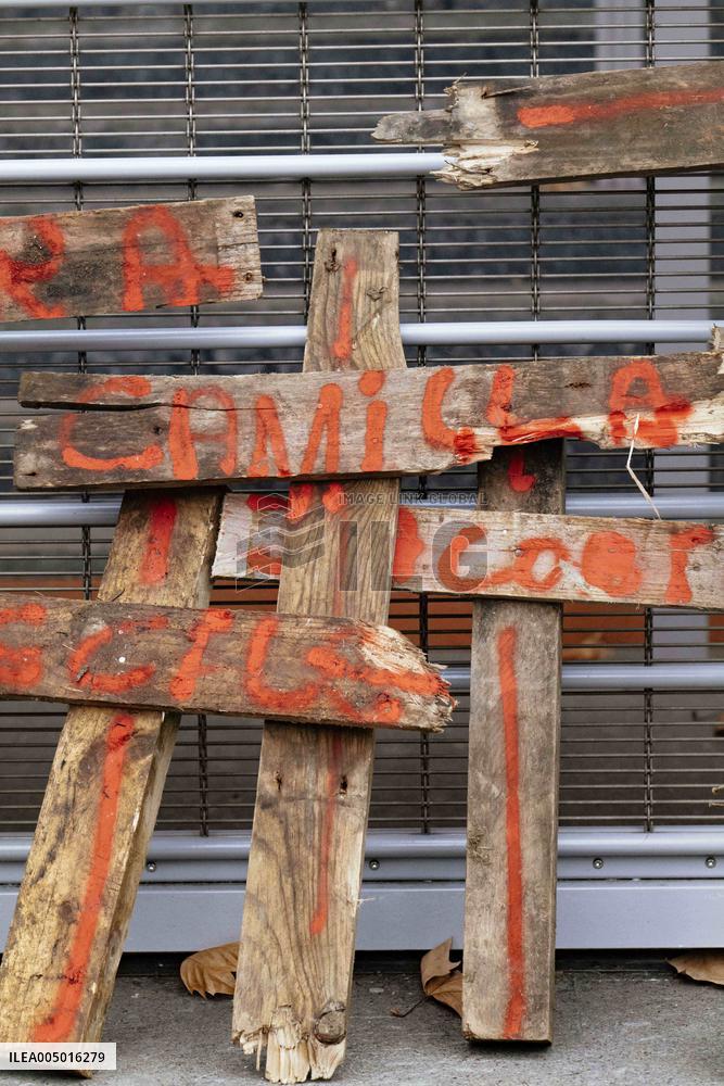 Farmers procession through the streets of Toulouse