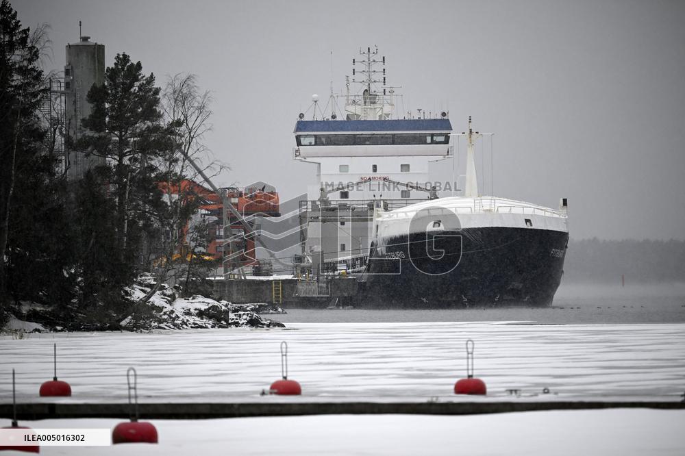 Cable break in the Gulf of Finland - Fitburg ship