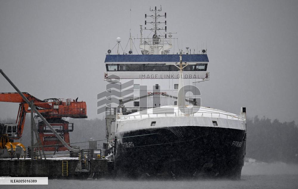 Cable break in the Gulf of Finland - Fitburg ship