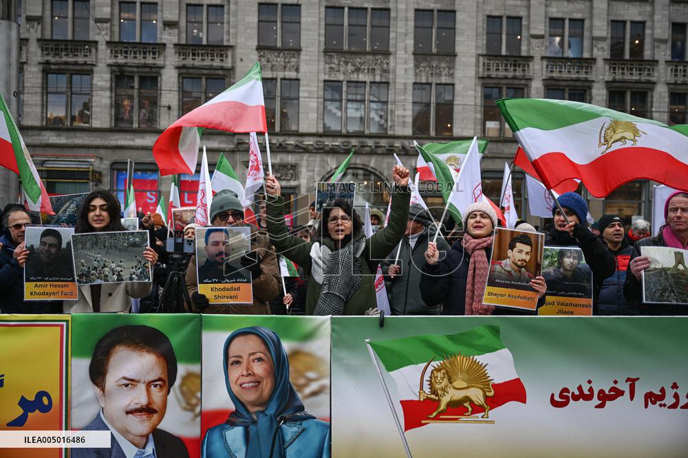 Gathering for Iran in Amsterdam
