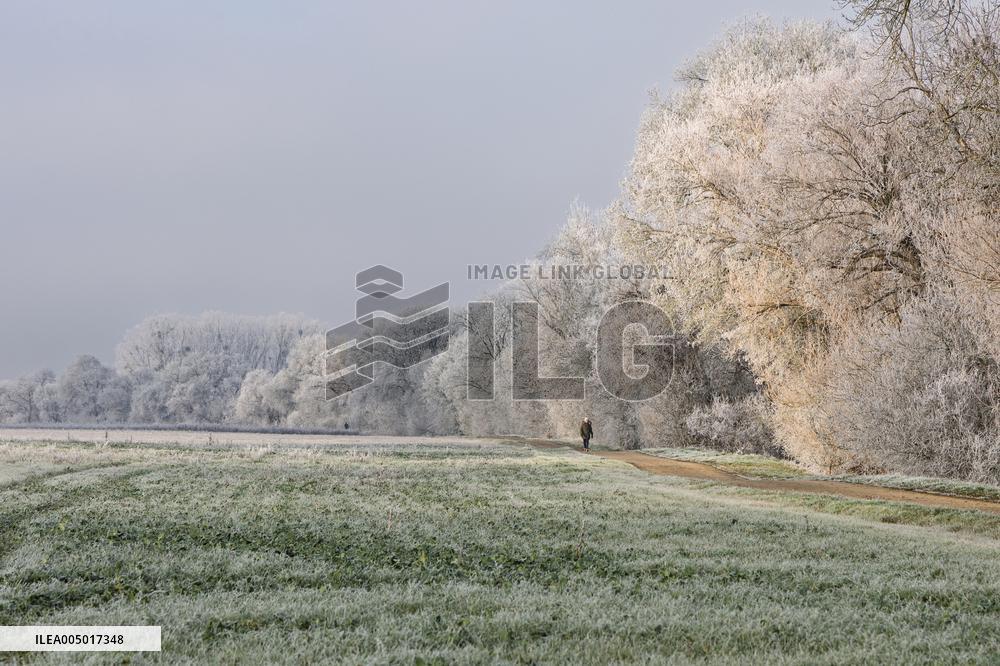 Frost Scenery in Civray-de-Touraine - France