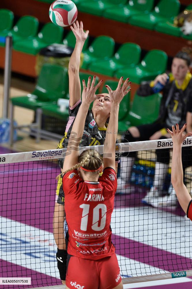 VOLLEY - Serie A2 Femminile - VALSABBINA MILLENIUM BRESCIA - FUTURA GIOVANI BUSTO ARSIZIO