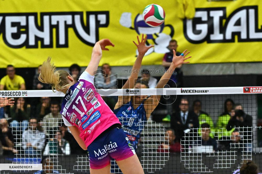 VOLLEY - Serie A1 Femminile - Prosecco Doc A.Carraro Imoco Conegliano vs Igor Gorgonzola Novara