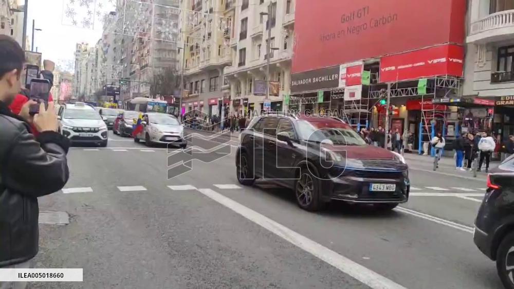 Spain: Venezuelans in Madrid Celebrate Following Capture of President Maduro