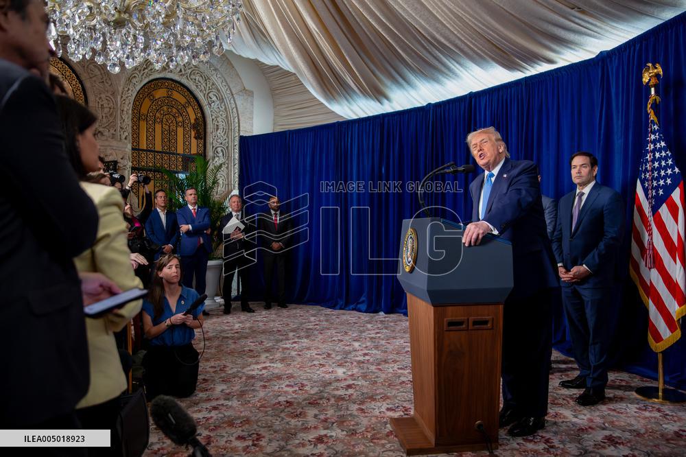Donald Trump at news conference at the Mar-a-Lago Club in Palm Beach