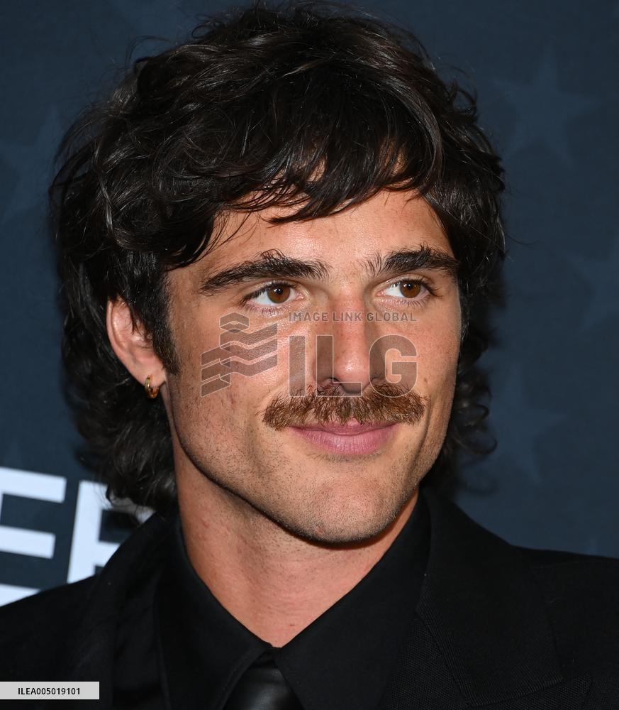 31st Annual Critics Choice Awards - Pressroom