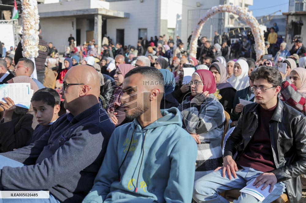 Gazas New Doctors Graduate