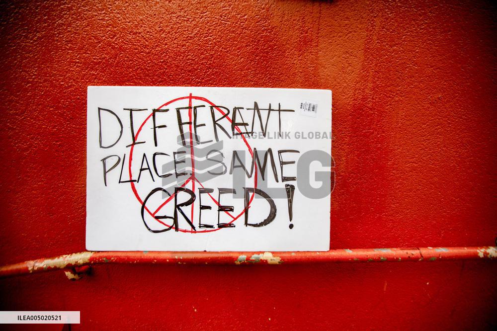 Los Angeles Rally Backs Venezuela - USA
