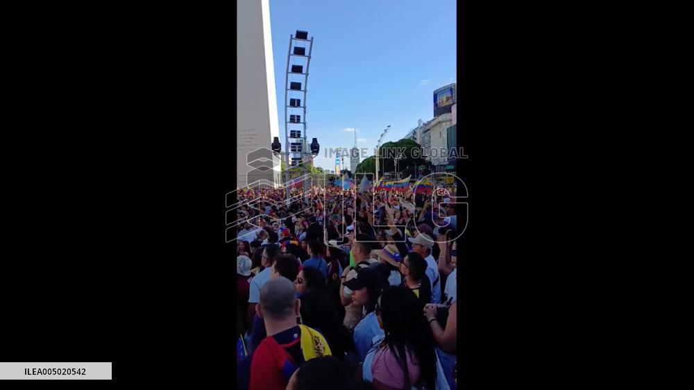 Argentina: Crowds Celebrate in Buenos Aires After Maduro’s Capture 3