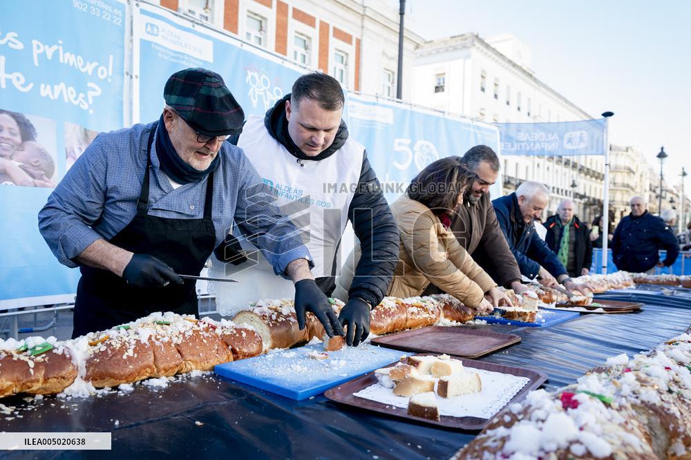 Traditional Roscón De Reyes of Aldeas Infantiles at Puerta Del Sol