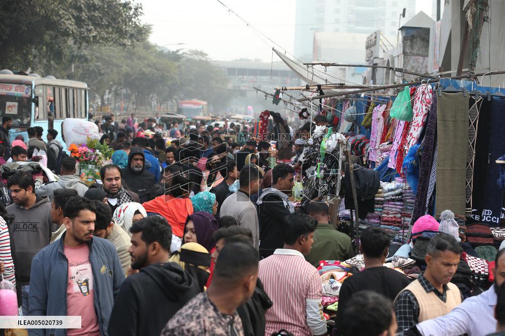 Winter Shopping During Cold Weather - Dhaka