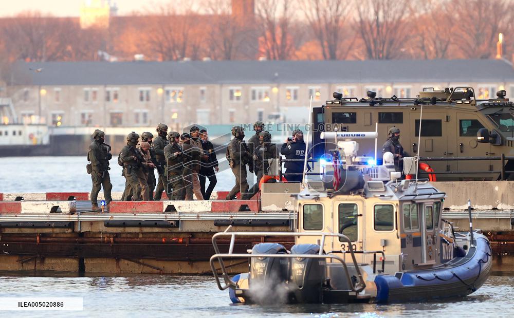 Maduro with Is Wife Arrive at New York Heliport - NYC
