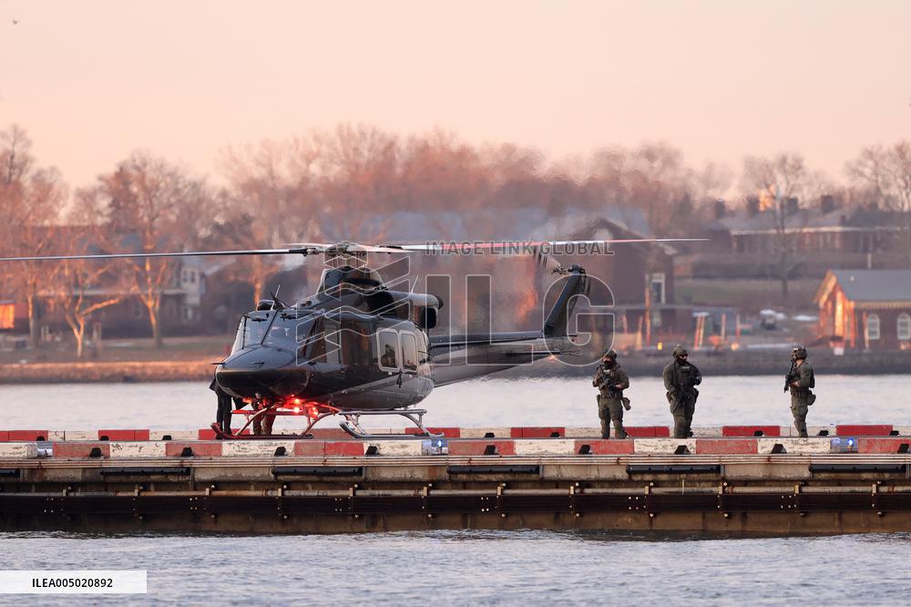 Maduro with Is Wife Arrive at New York Heliport - NYC