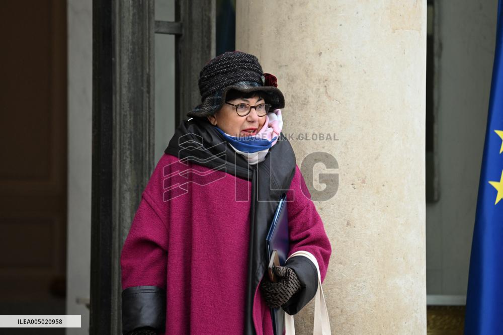 First Weekly Cabinet Meeting of 2026 - Paris