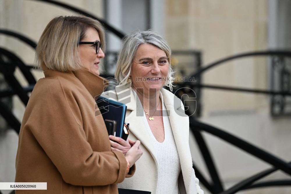 First Weekly Cabinet Meeting of 2026 - Paris