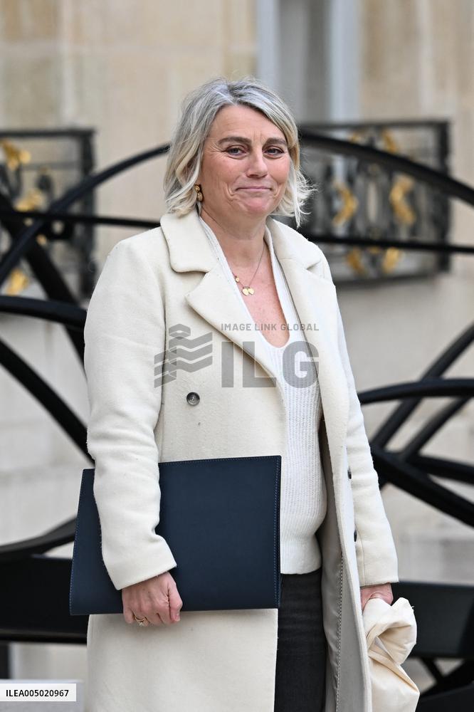 First Weekly Cabinet Meeting of 2026 - Paris