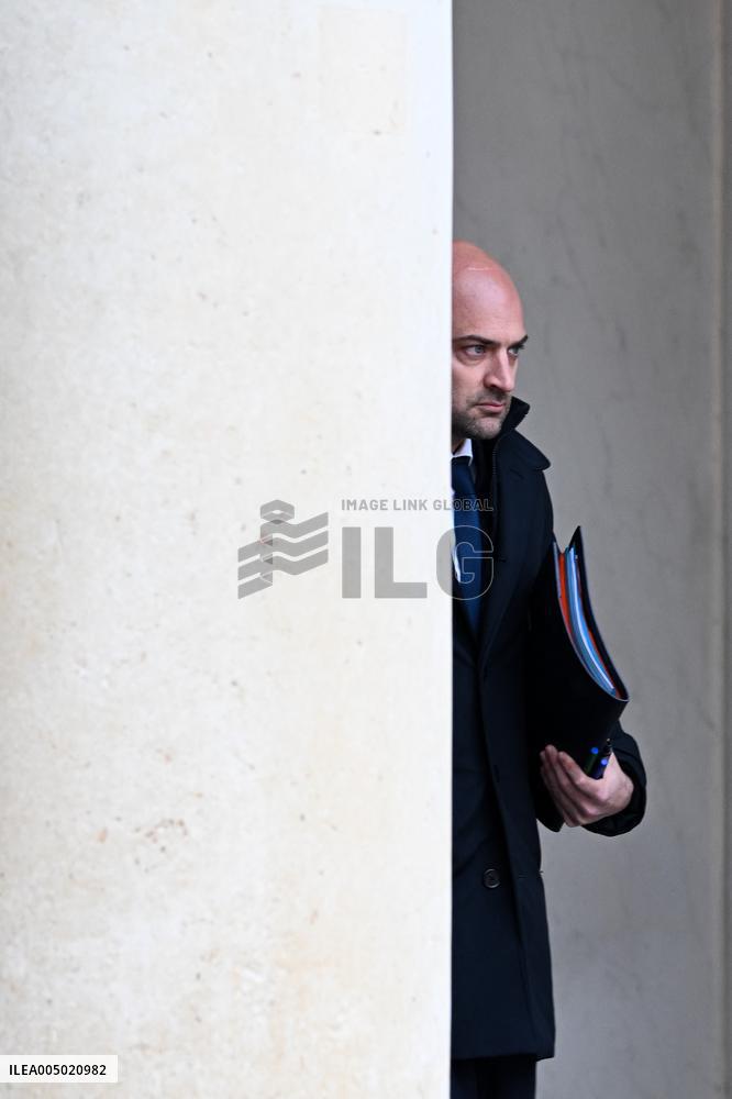 First Weekly Cabinet Meeting of 2026 - Paris