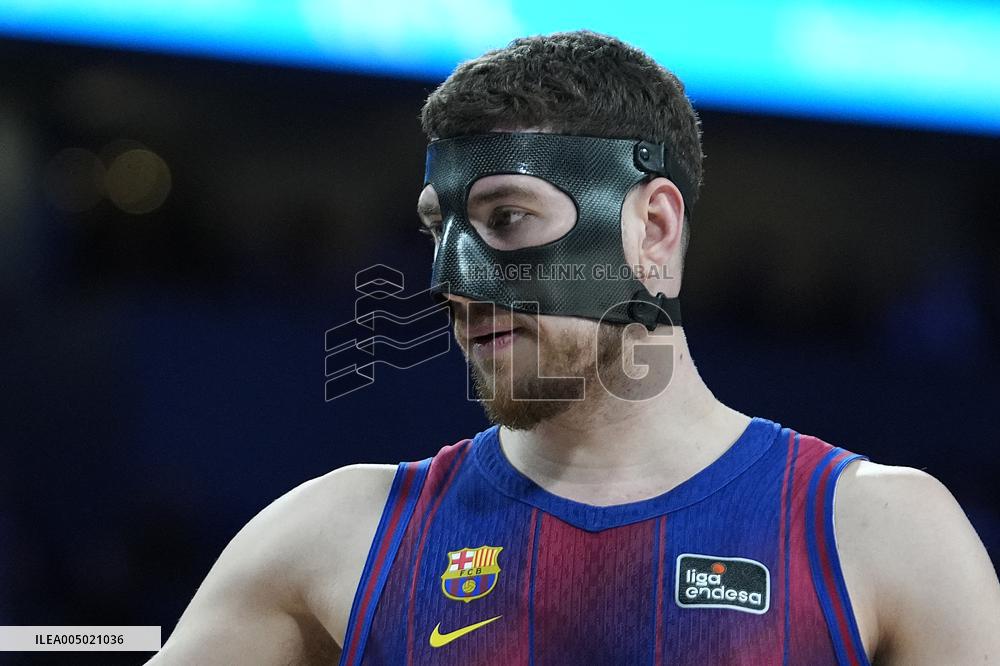 Liga Endesa - Real Madrid v FC Barcelona