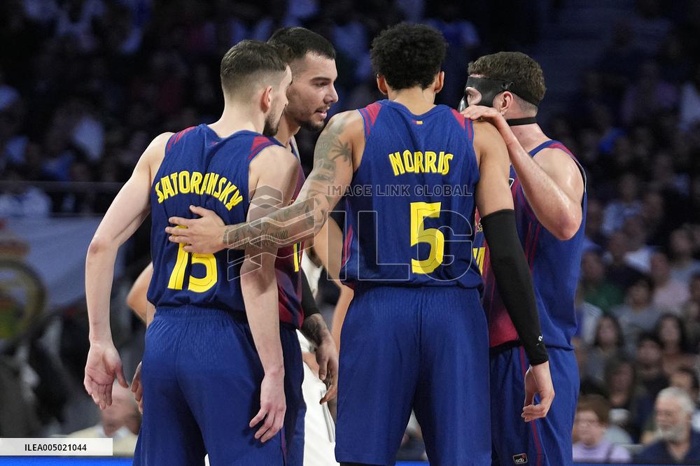 Liga Endesa - Real Madrid v FC Barcelona