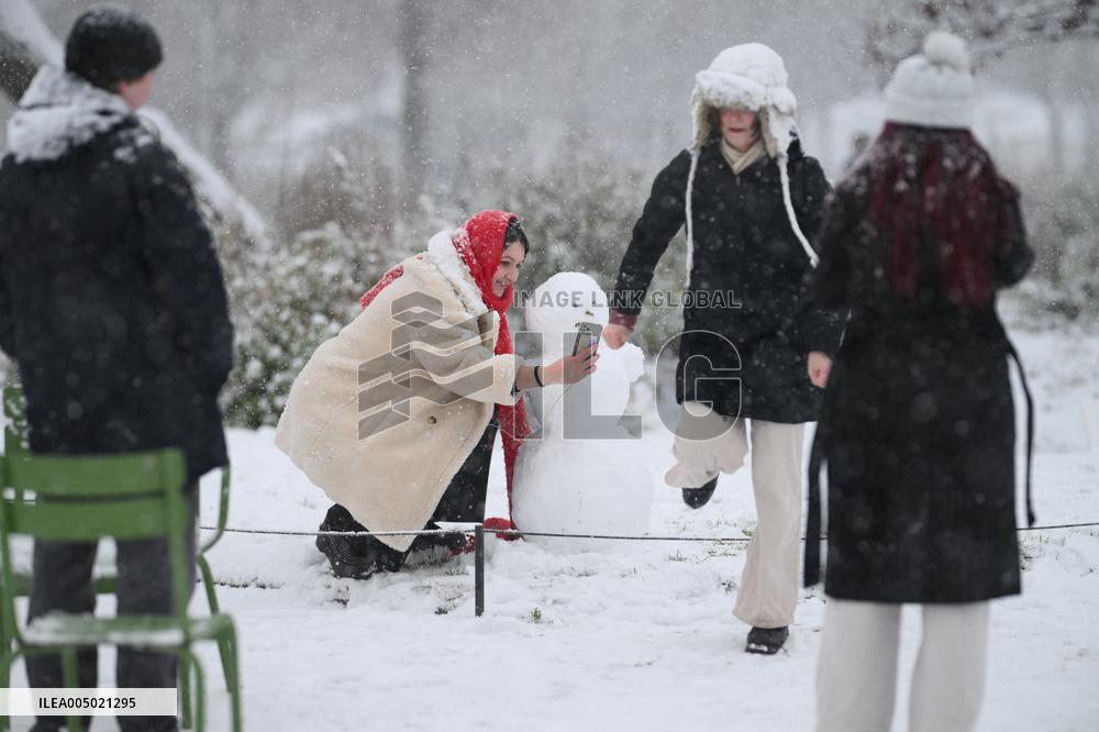 Paris Under the Snow