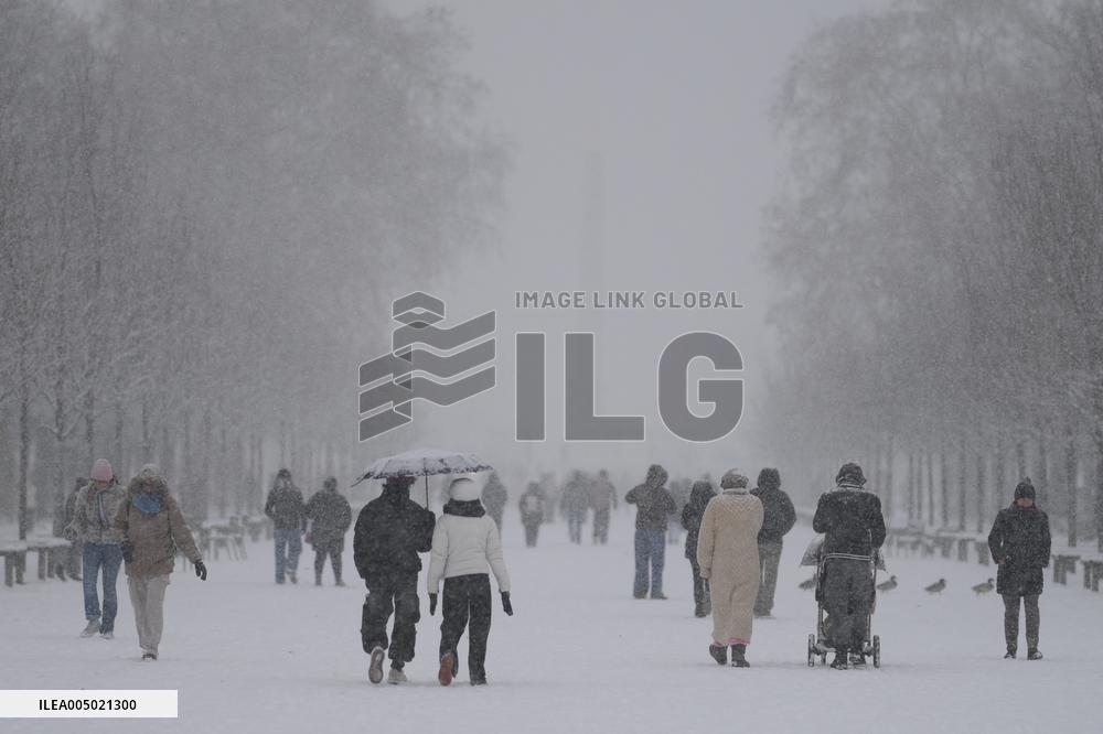 Paris Under the Snow