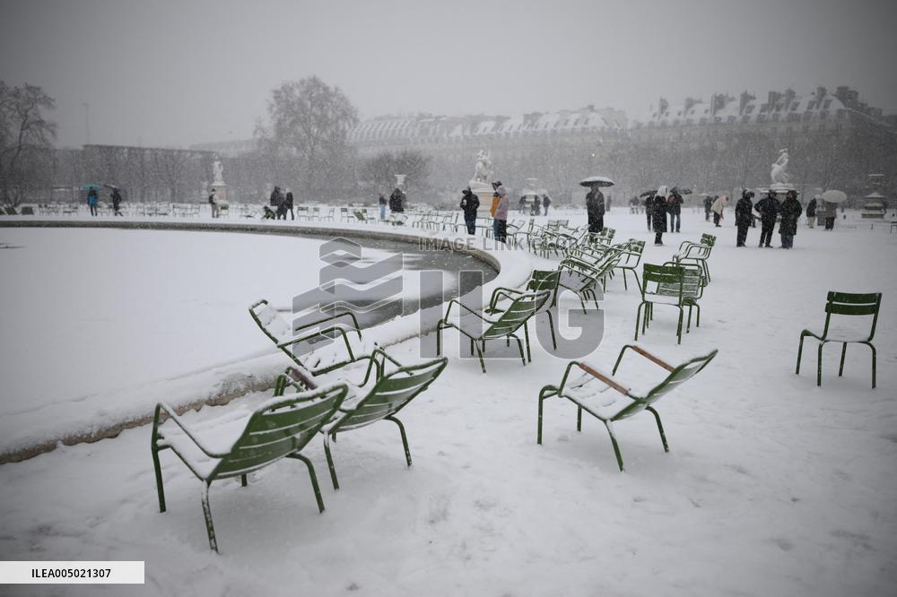 Paris Under the Snow