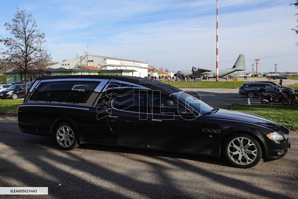 Arrival of The Bodies of Italian Victims of The New Year's Eve Fire in Crans-Montana - Milan
