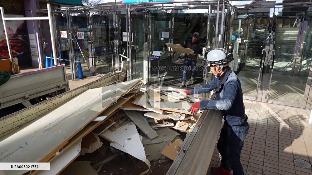 Aftermath of strong quake in northeastern Japan