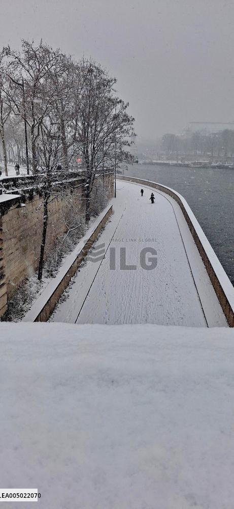 Snowfall Over Invalides and Concorde - Paris