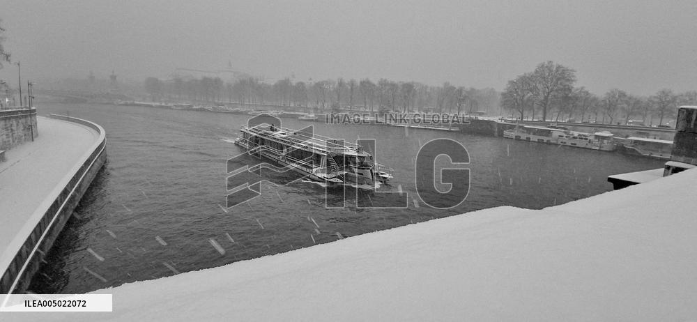 Snowfall Over Invalides and Concorde - Paris