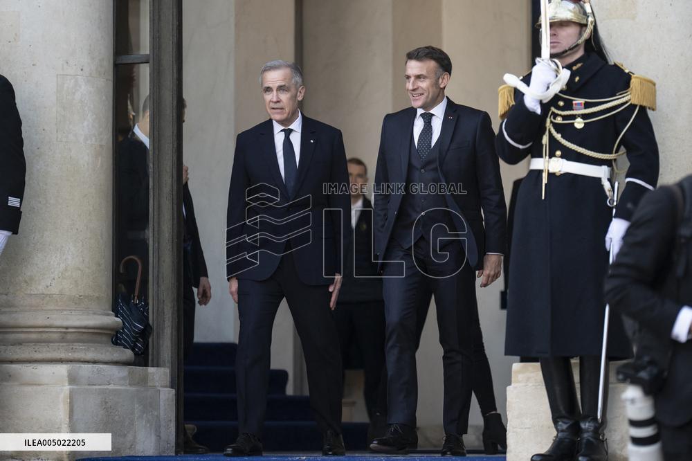 Macron and Carney Meet Ahead of Summit - Paris