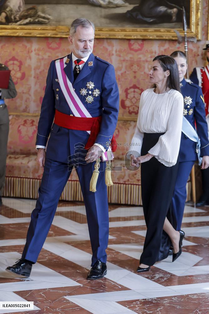 Royals At The Military Easter At The Royal Palace - Madrid
