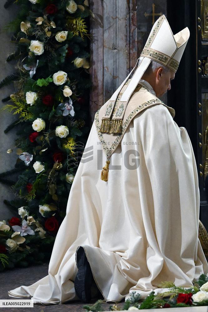 Pope Leo XIV Closes the Holy Door of St. Peter's Basilica - Vatican