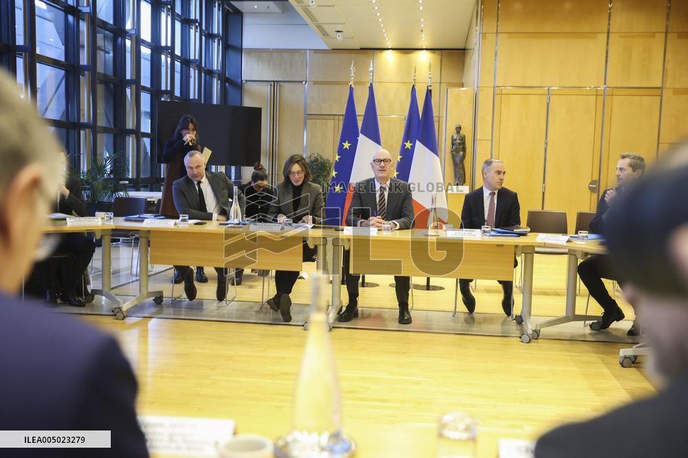 Meeting on The 2026 Finance Bill - Paris