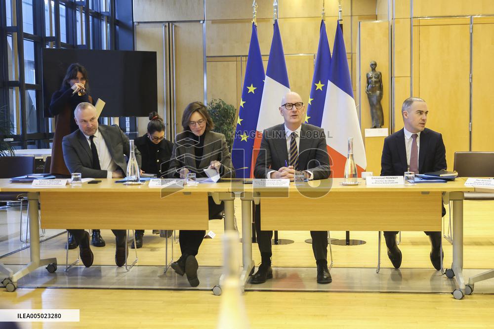 Meeting on The 2026 Finance Bill - Paris