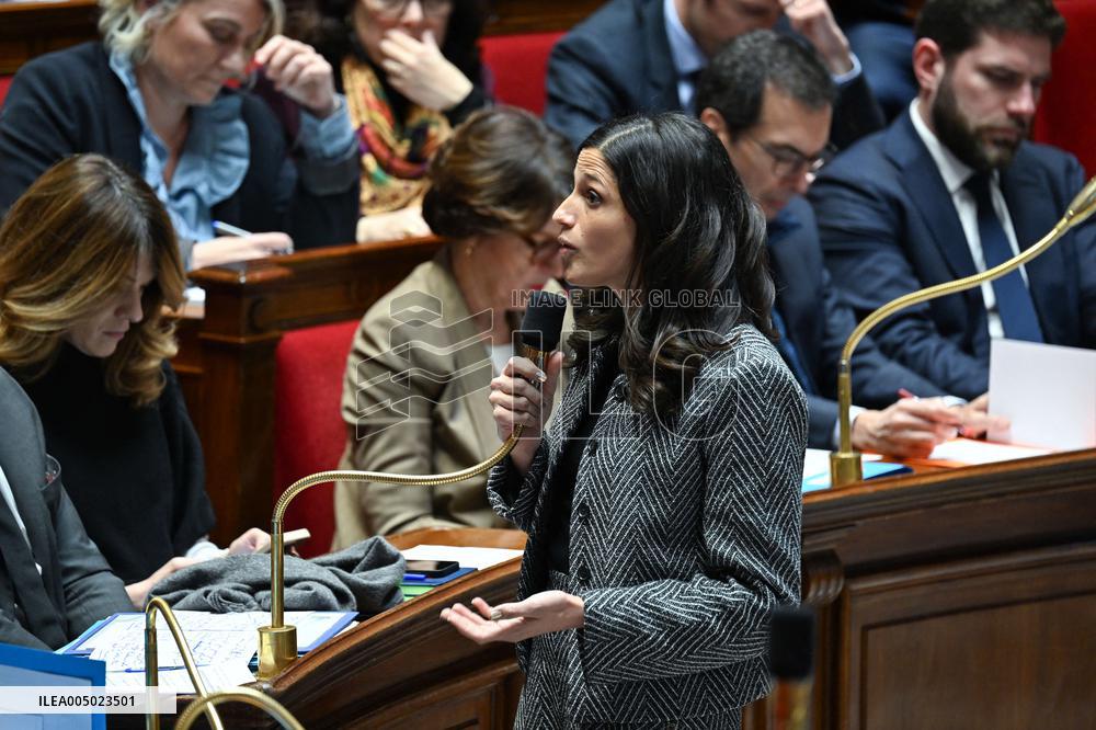 Session of Questions to The Government - Paris