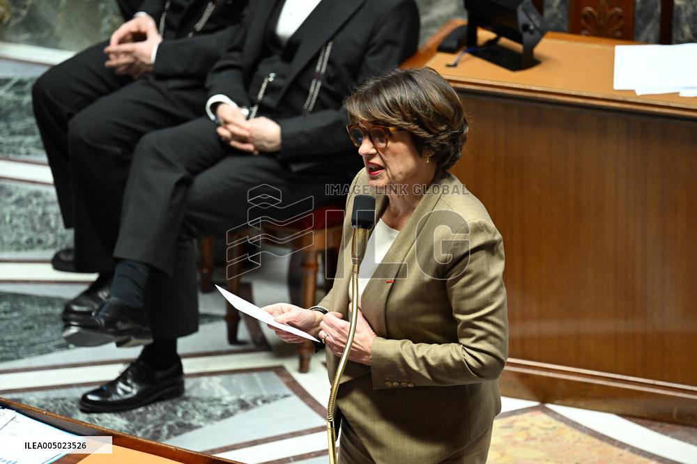 Session of Questions to The Government - Paris